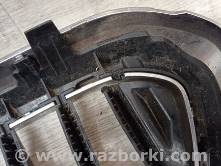 ФОТО Ноздря решітка радіатора права для BMW 5-Series (все года выпуска) Киев