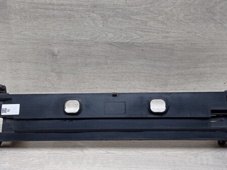 ФОТО Рамка радіатор телевізор для BMW 5-Series (все года выпуска) Киев