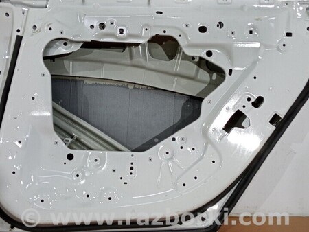 ФОТО Дверь Белая дверь задняя правая для BMW 6-Series (все года выпуска) Киев