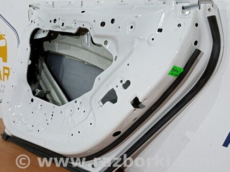 ФОТО Дверь Белая дверь задняя правая для BMW 6-Series (все года выпуска) Киев