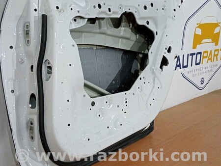 ФОТО Дверь Белая дверь задняя правая для BMW 6-Series (все года выпуска) Киев