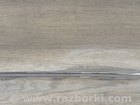 ФОТО Накладка бампера переднего правая для BMW 6-Series (все года выпуска) Киев