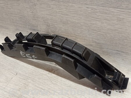 ФОТО Кронштейн кріплення направляюча заднього бампера правий для BMW 7-Series (все года выпуска) Киев