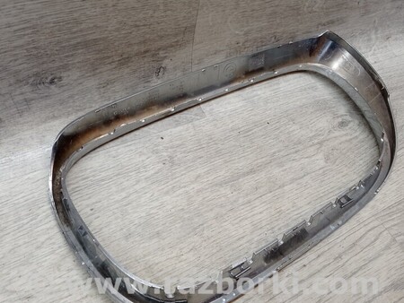 ФОТО Накладка хром рамка решітки радіатора права для BMW 7-Series (все года выпуска) Киев