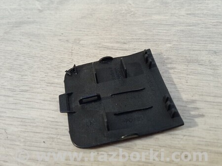 ФОТО Заглушка бампера буксировочного крюка задняя для Mercedes-Benz A-klasse Киев