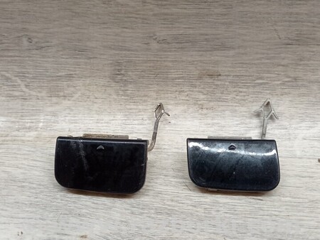 ФОТО Заглушка бампера буксировочного крюка передняя для Mercedes-Benz A-klasse Киев