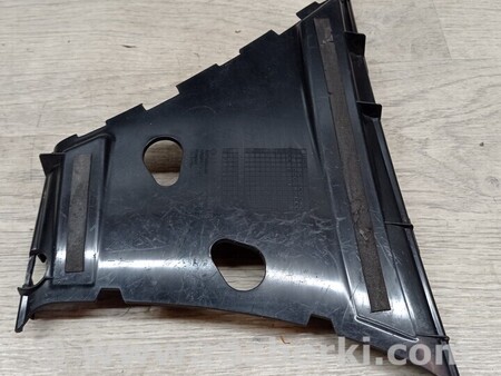 ФОТО Кронштейн кріплення направляюча переднього бампера лівий для Mercedes-Benz A-klasse Київ