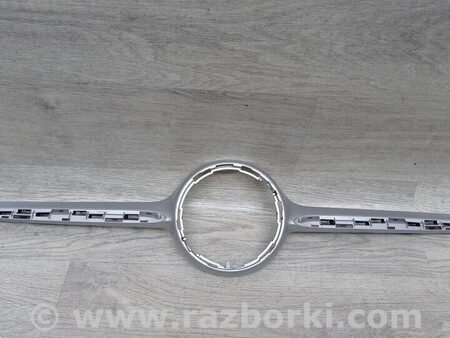 ФОТО Молдинг решетки радиатора переднего бампера для Mercedes-Benz A-klasse Київ