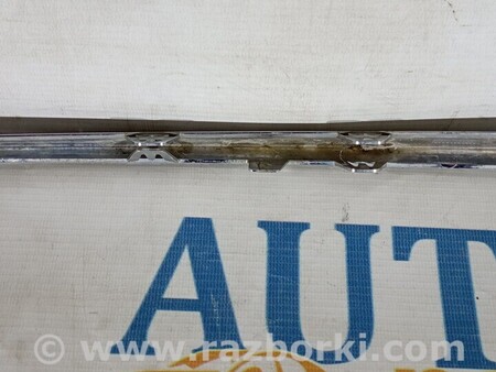 ФОТО Накладка переднього бампера хром накладка решітки для Mercedes-Benz A-klasse Київ