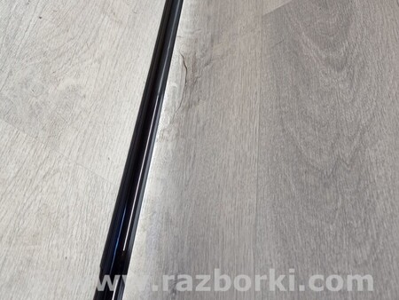 ФОТО Уплотнитель резинка двери задняя левой для Mercedes-Benz A-klasse Київ