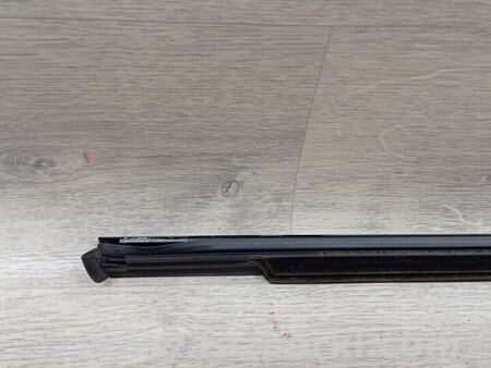 ФОТО Уплотнитель резинка двери задняя левой для Mercedes-Benz A-klasse Київ