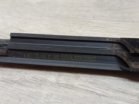 ФОТО Уплотнитель резинка двери задняя левой для Mercedes-Benz A-klasse Київ