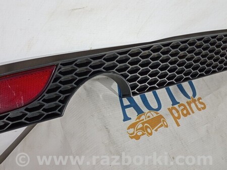 ФОТО Молдинг накладка бампера заднього для Audi (Ауди) A1 8XA (12.2011-11.2016) Киев