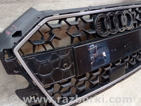 ФОТО Решетка радиатора бампера переднего для Audi (Ауди) A1 8XA (12.2011-11.2016) Киев