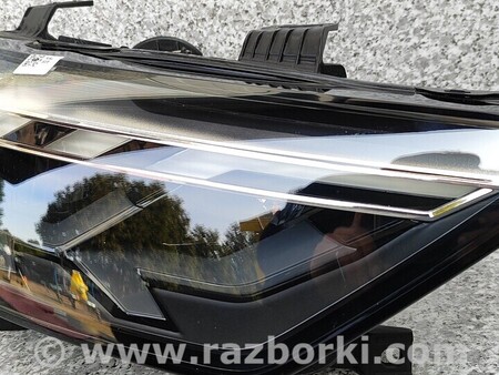 ФОТО Фара передняя правая для Audi (Ауди) A1 8XA (12.2011-11.2016) Киев