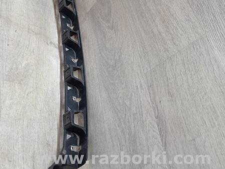 ФОТО Кронштейн бампера заднего центральный для Audi (Ауди) A2 8Z (11.1999-08.2005) Киев