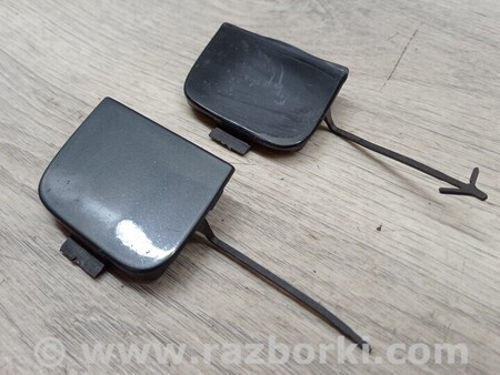 ФОТО Заглушка бампера буксировочного крюка передняя для Audi (Ауди) A3 8P1, 8PA, 8P7 (03.2003-12.2013) Киев