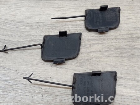 ФОТО Заглушка бампера буксировочного крюка передняя для Audi (Ауди) A3 8P1, 8PA, 8P7 (03.2003-12.2013) Киев