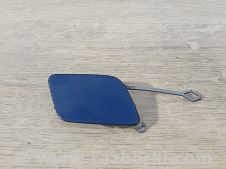 ФОТО Заглушка бампера буксировочного крюка передняя для Audi (Ауди) A3 8P1, 8PA, 8P7 (03.2003-12.2013) Киев