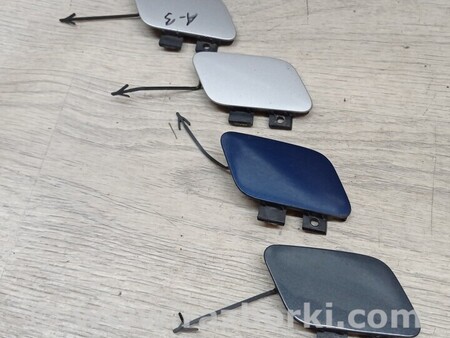 ФОТО Заглушка бампера буксировочного крюка передняя для Audi (Ауди) A3 8P1, 8PA, 8P7 (03.2003-12.2013) Киев