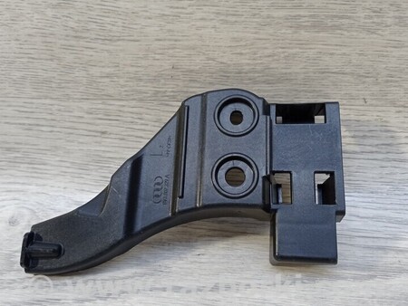 ФОТО Кронштейн бампера заднего левый для Audi (Ауди) A3 8P1, 8PA, 8P7 (03.2003-12.2013) Киев