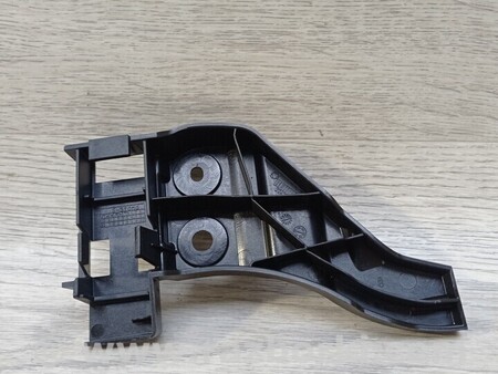 ФОТО Кронштейн бампера заднего левый для Audi (Ауди) A3 8P1, 8PA, 8P7 (03.2003-12.2013) Киев