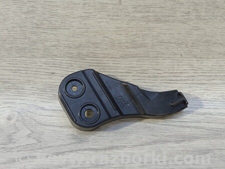 ФОТО Кронштейн бампера задней правий для Audi (Ауди) A3 8P1, 8PA, 8P7 (03.2003-12.2013) Киев