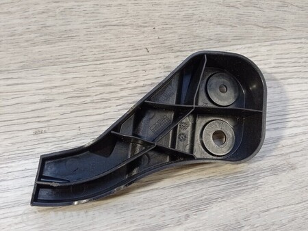 ФОТО Кронштейн бампера задней правий для Audi (Ауди) A3 8P1, 8PA, 8P7 (03.2003-12.2013) Киев