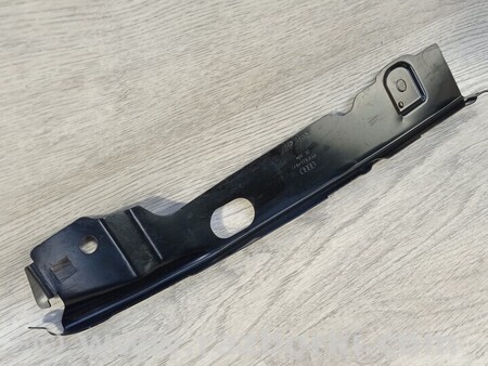 ФОТО Кронштейн Крипление крила переднего левый для Audi (Ауди) A3 8P1, 8PA, 8P7 (03.2003-12.2013) Киев