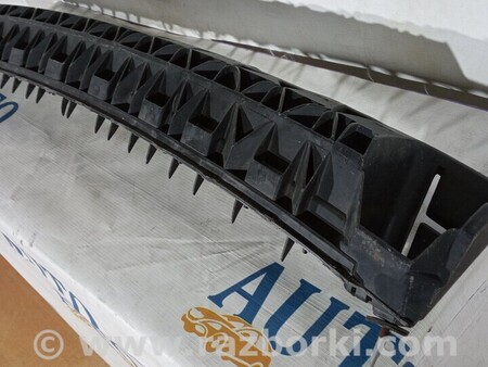 ФОТО Кронштейн напрямна заднього бампера для Audi (Ауди) A3 8P1, 8PA, 8P7 (03.2003-12.2013) Киев