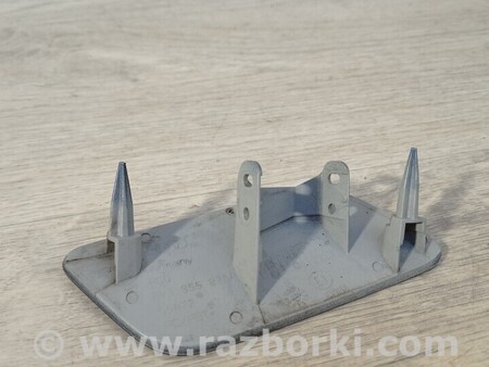 ФОТО Ліва заглушка омивача фари переднього бампера для Audi (Ауди) A3 8P1, 8PA, 8P7 (03.2003-12.2013) Киев