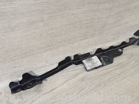 ФОТО Направляющая кронштейн крыла левий для Audi (Ауди) A3 8P1, 8PA, 8P7 (03.2003-12.2013) Киев