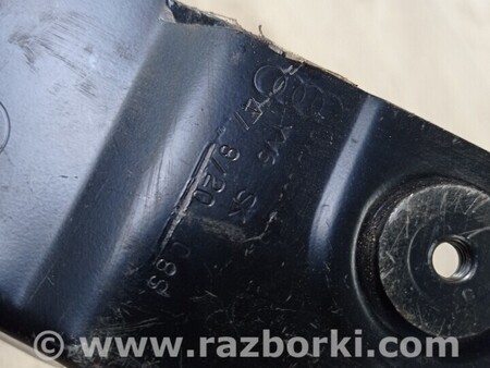 ФОТО Направляющая кронштейн крыла левий для Audi (Ауди) A3 8P1, 8PA, 8P7 (03.2003-12.2013) Киев