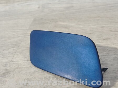 ФОТО Права заглушка омивача фари переднього бампера для Audi (Ауди) A3 8P1, 8PA, 8P7 (03.2003-12.2013) Киев