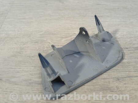 ФОТО Права заглушка омивача фари переднього бампера для Audi (Ауди) A3 8P1, 8PA, 8P7 (03.2003-12.2013) Киев