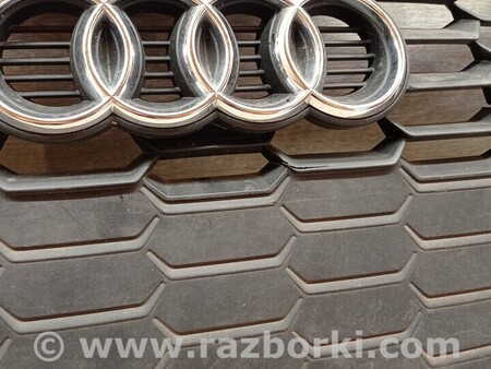 ФОТО Решетка радиатора бампера переднего для Audi (Ауди) A3 8P1, 8PA, 8P7 (03.2003-12.2013) Киев