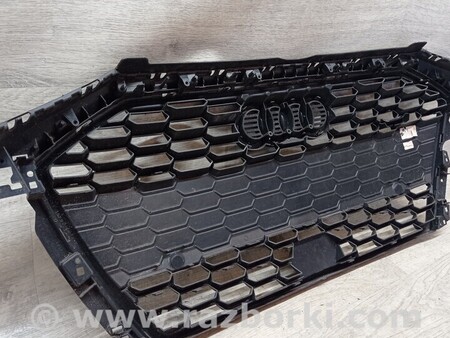 ФОТО Решетка радиатора бампера переднего для Audi (Ауди) A3 8P1, 8PA, 8P7 (03.2003-12.2013) Киев