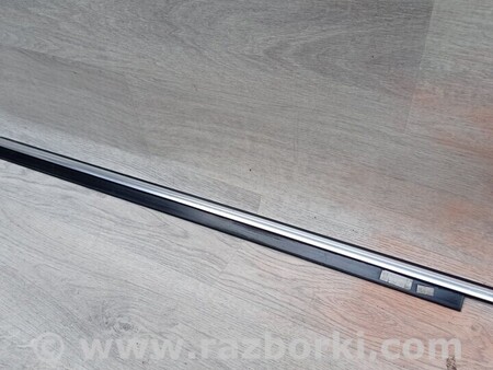 ФОТО Хром Молдинг двери передней левой для Audi (Ауди) A3 8P1, 8PA, 8P7 (03.2003-12.2013) Киев