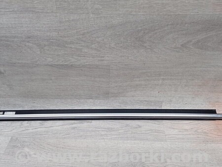 ФОТО Хром Молдинг двери передней левой для Audi (Ауди) A3 8P1, 8PA, 8P7 (03.2003-12.2013) Киев