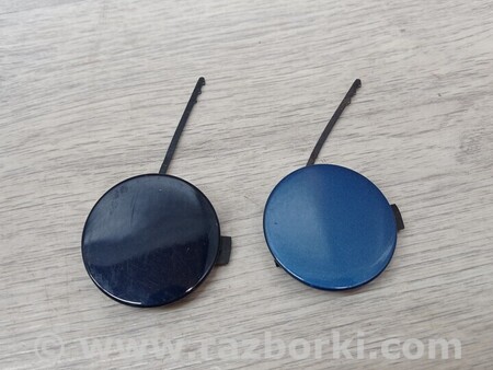 ФОТО Заглушка бампера буксировочного крюка задняя для Audi (Ауди) A4 B9 - 8W2, 8W5 (06.2015-...) Киев