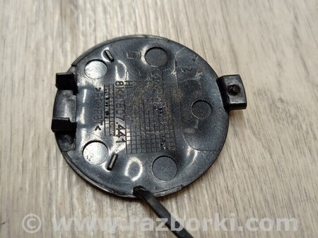 ФОТО Заглушка бампера буксировочного крюка задняя для Audi (Ауди) A4 B9 - 8W2, 8W5 (06.2015-...) Киев