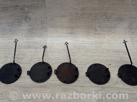 ФОТО Заглушка бампера буксировочного крюка передняя для Audi (Ауди) A4 B9 - 8W2, 8W5 (06.2015-...) Киев