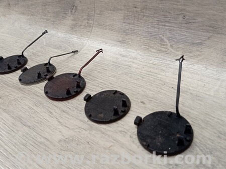 ФОТО Заглушка бампера буксировочного крюка передняя для Audi (Ауди) A4 B9 - 8W2, 8W5 (06.2015-...) Киев