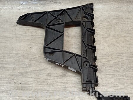 ФОТО Кронштейн кріплення направляюча заднього бампера лівий для Audi (Ауди) A4 B9 - 8W2, 8W5 (06.2015-...) Киев