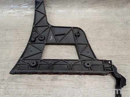 ФОТО Кронштейн кріплення направляюча заднього бампера лівий для Audi (Ауди) A4 B9 - 8W2, 8W5 (06.2015-...) Киев