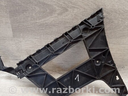 ФОТО Кронштейн кріплення направляюча заднього бампера правий для Audi (Ауди) A4 B9 - 8W2, 8W5 (06.2015-...) Киев