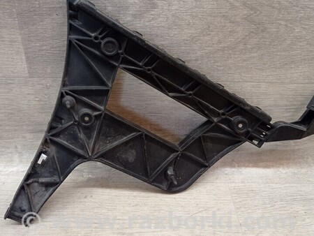 ФОТО Кронштейн кріплення направляюча заднього бампера правий для Audi (Ауди) A4 B9 - 8W2, 8W5 (06.2015-...) Киев