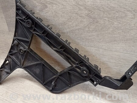 ФОТО Кронштейн кріплення направляюча заднього бампера правий для Audi (Ауди) A4 B9 - 8W2, 8W5 (06.2015-...) Киев