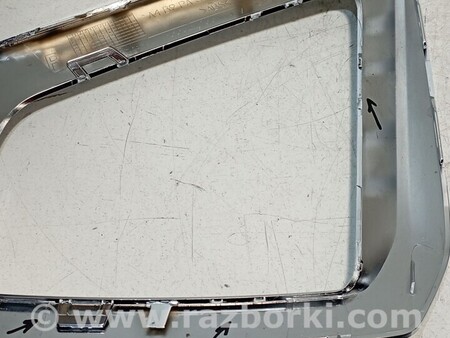 ФОТО Молдинг бампера переднего левий для Audi (Ауди) A4 B9 - 8W2, 8W5 (06.2015-...) Киев