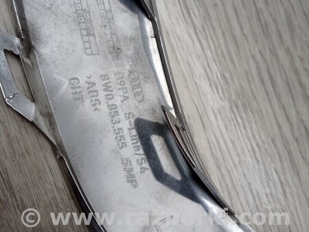 ФОТО Молдинг бампера переднего левый для Audi (Ауди) A4 B9 - 8W2, 8W5 (06.2015-...) Киев